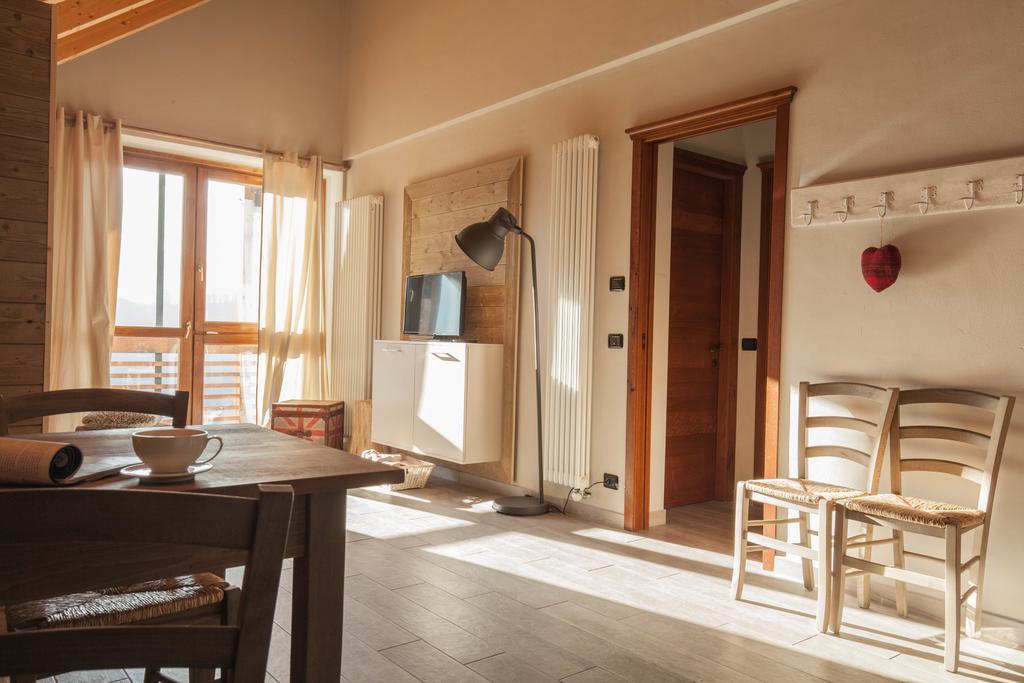Stalle Lunghe Deluxe Apartments Prato Nevoso Eksteriør bilde